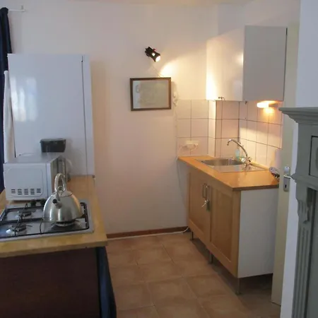 Appealing Apartment In Vezac With Swimming Pool Beynac-et-Cazenac Exterior photo