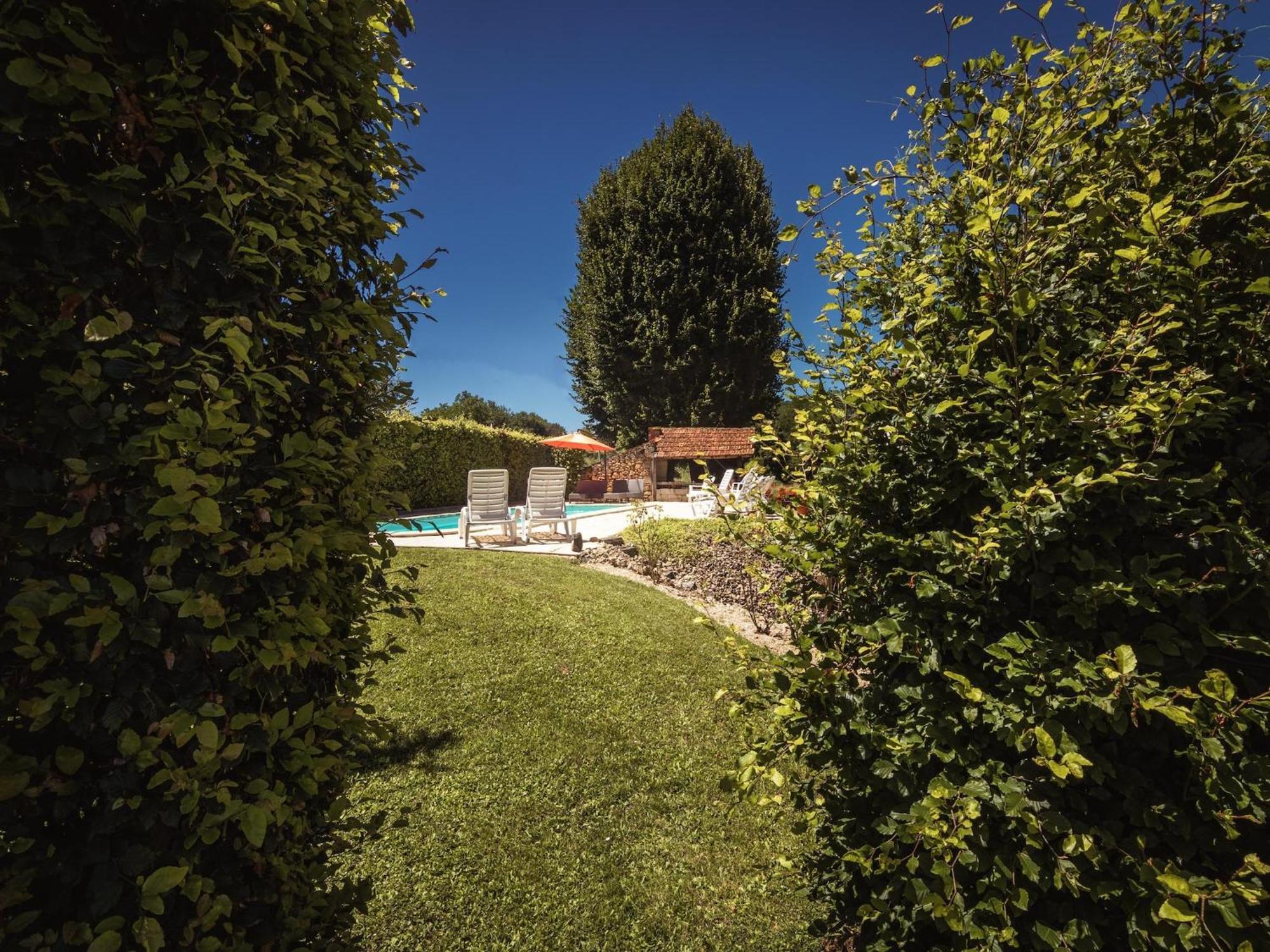 Hébergement de vacances Appealing In Vezac With Swimming Pool